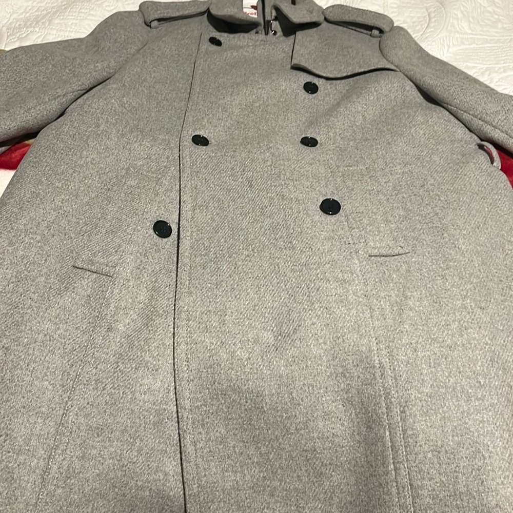 Excellent condition worn one time only dry cleaned